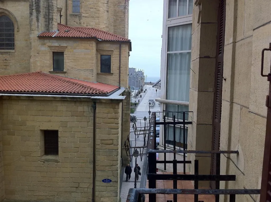 Pension Ab Domini San Sebastian 0*,